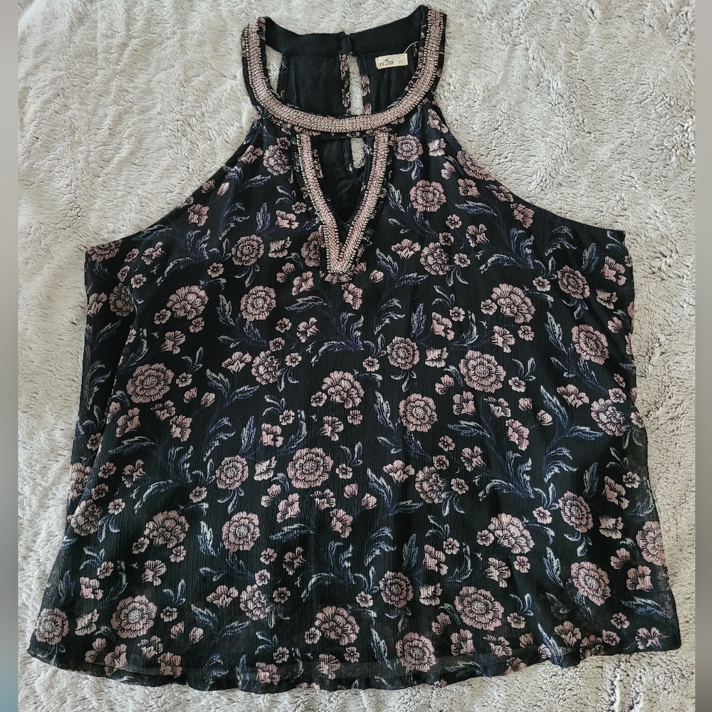Hollister Floral Sleeveless Women's Top with Beaded Neckline - Size L